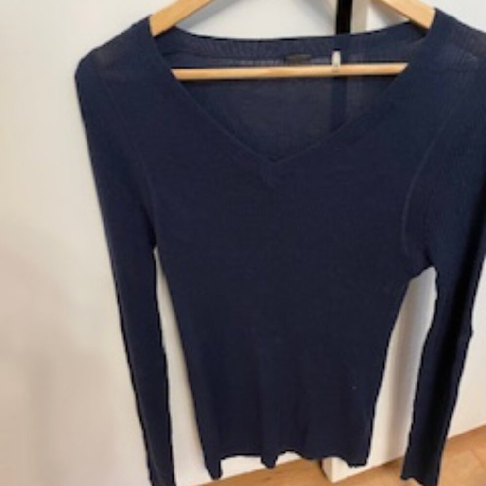 Elie Tahari  silk/cashmere  Slate Blue semi sheer top in Medium